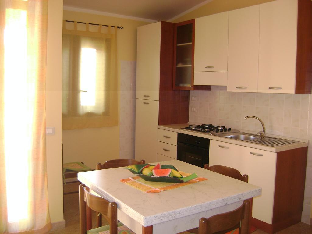 Rosy'S Apartments Trappeto  Chambre photo