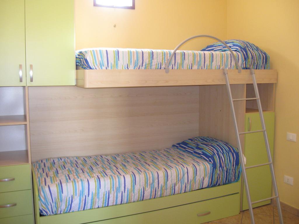 Rosy'S Apartments Trappeto  Chambre photo
